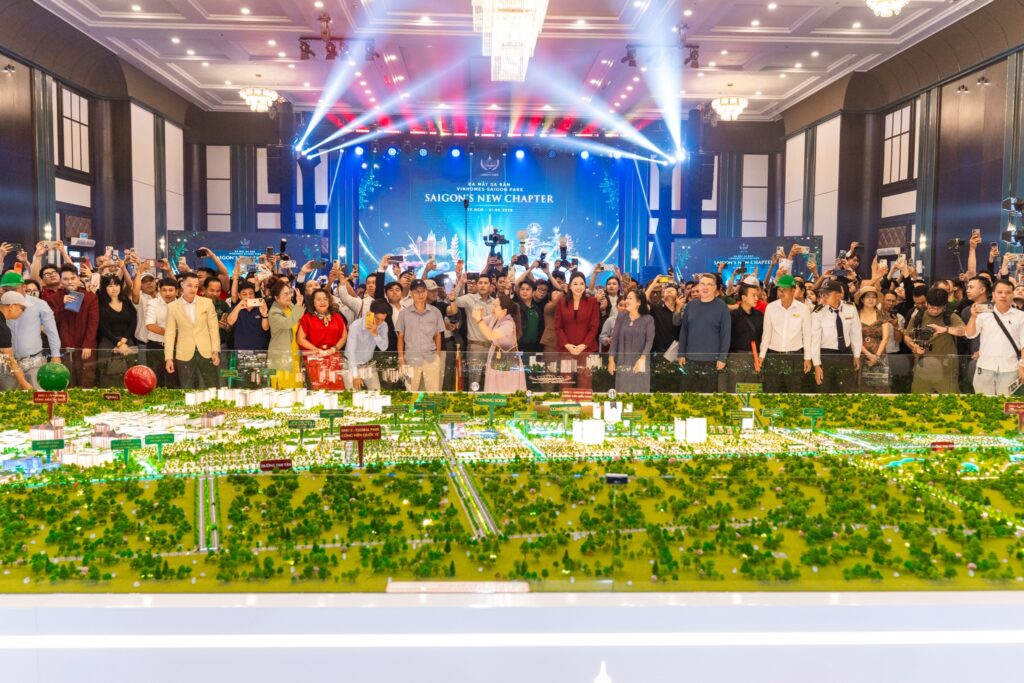 Ra mắt sa bàn Vinhomes Sài Gòn Park